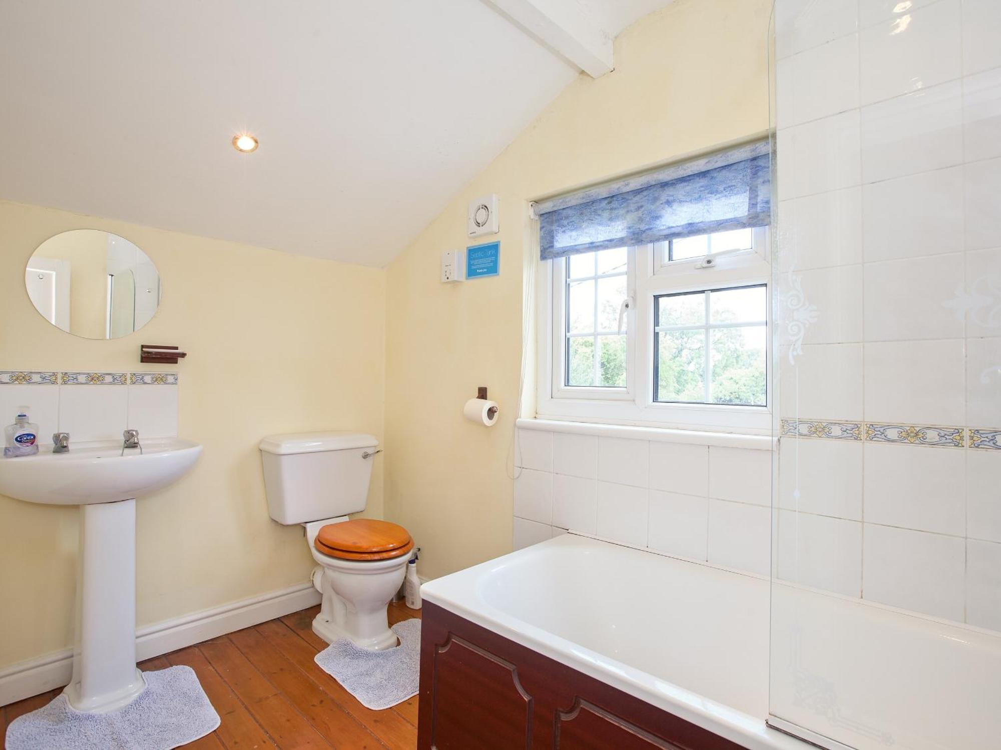 Fir Tree Cottage Standon Экстерьер фото