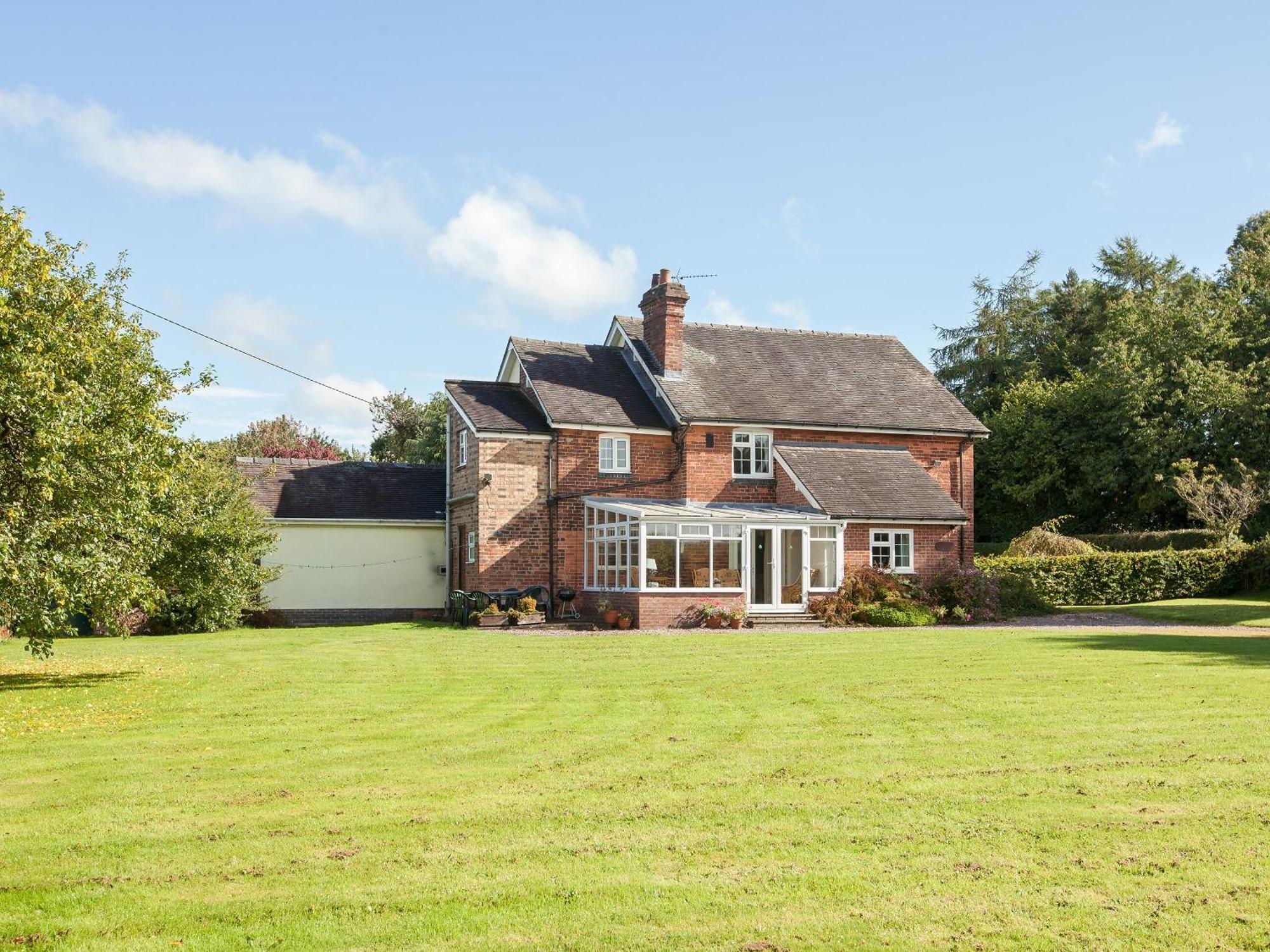 Fir Tree Cottage Standon Экстерьер фото