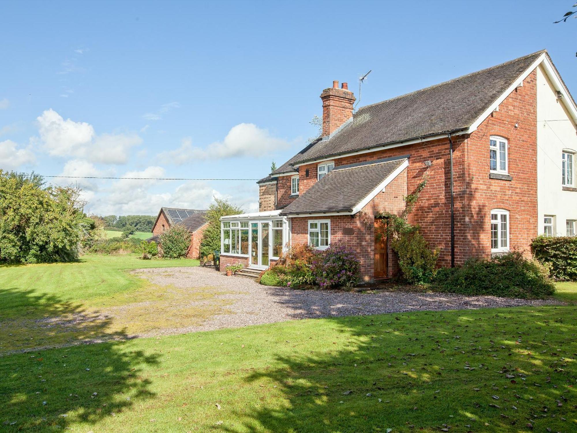 Fir Tree Cottage Standon Экстерьер фото